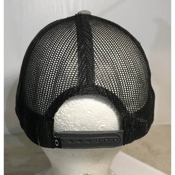 Oakley Hat Mens Heathered Gray & Black Snapback Trucker Mesh Back Adjustable - Picture 4 of 9